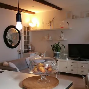  Appartement Sur Le Vieux Port